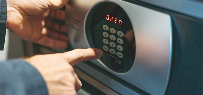 Cash Safe Openers in Palo Alto, California