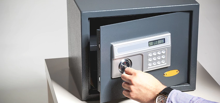 Jewelry Safe Unlocking Service in Palo Alto, California