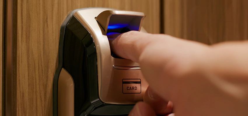 Fingerprint Door Locks Replacement in Palo Alto, CA