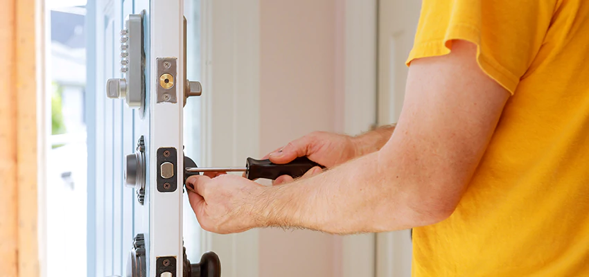 Eviction Locksmith For Key Fob Replacement Services in Palo Alto, CA